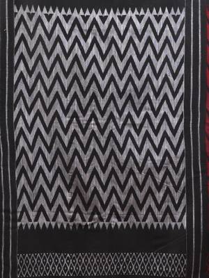 Red cotton handspun soft saree with ziczac pattern 4
