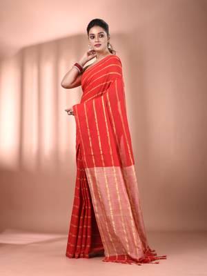 Red cotton handspun soft saree with zari stripe pattern 2