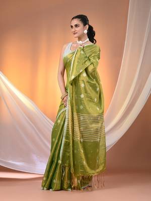 Parrot green texture motifs tissue saree with stripes pallu 2