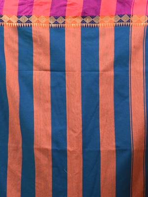 Sapphire blue cotton handspun soft saree with texture borders 4