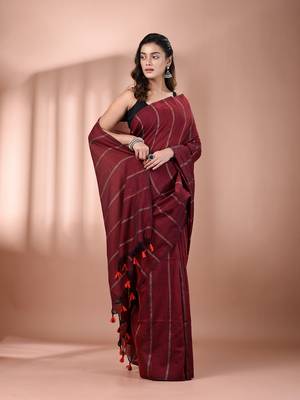 Dark red cotton handspun soft saree with stripe pattern 2