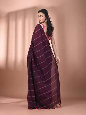 Burgundy cotton handspun soft saree with stripe pattern 3