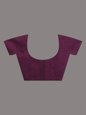 Burgundy cotton handspun soft saree with stripe pattern 5