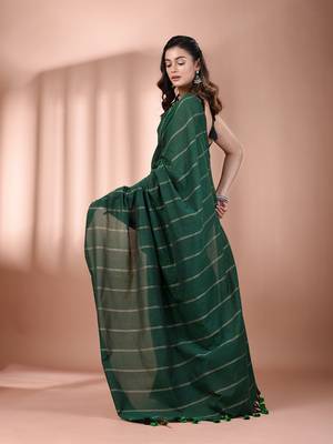 Green cotton handspun soft saree with stripe pattern 3