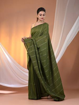 Green cotton handspun soft saree with stripe pattern 2