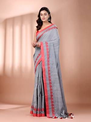 Grey cotton soft saree with woven heart borders 1