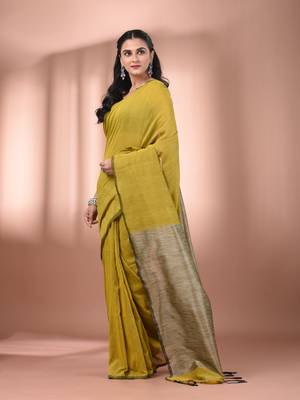 Corn yellow cotton soft saree with contrast beige pallu 2