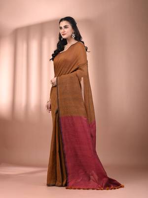 Mustard cotton soft saree with contrast magenta pallu 2