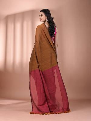 Mustard cotton soft saree with contrast magenta pallu 3
