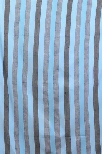 White cotton soft saree with stripe pallu