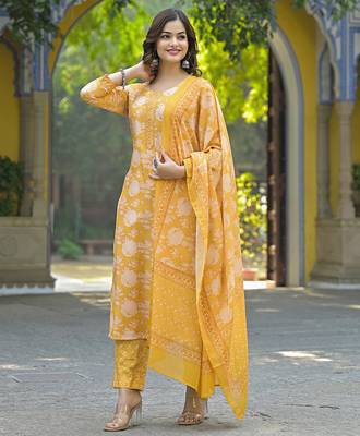 Women yellow rayon blend floral printed straight kurta trouser and dupatta 3