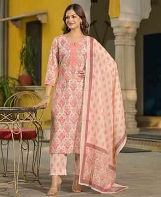 Women cream rayon blend floral printed straight kurta trouser and dupatta 3