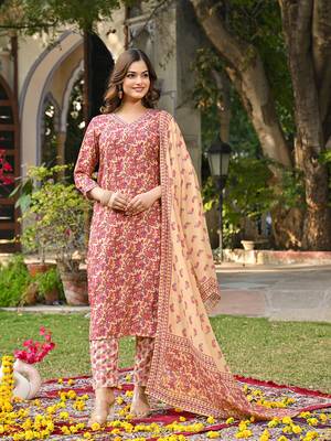 Women pink rayon blend floral printed straight kurta trouser and dupatta 2