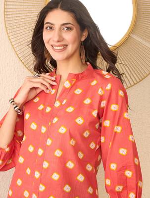 Women orange cotton blend shibori printed regular top 2