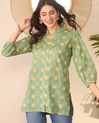 Women green cotton blend floral printed regular top 5