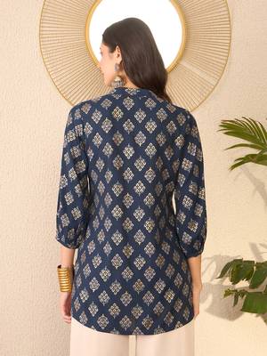 Women navy blue cotton blend floral printed regular top 4