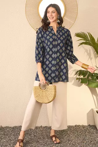Women navy blue cotton blend floral printed regular top