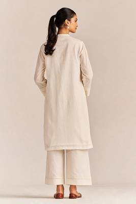 Off-white mal chikankari embroidery co-ord set 3