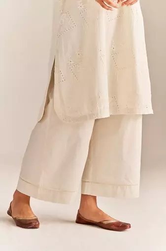Off-white mal chikankari embroidery co-ord set