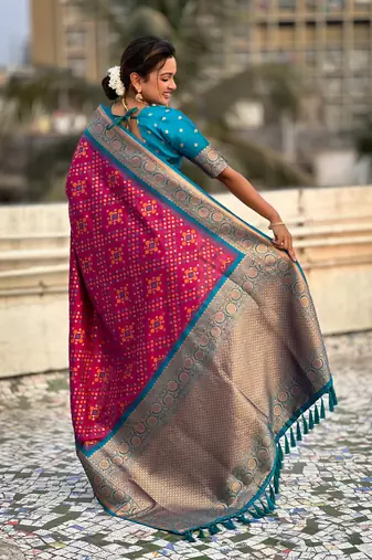 Maroon patola silk blend weaving ikkat meenakari saree