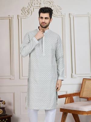 Pista solid chikankari kurta 2