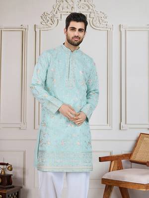 Green steel floral workkurta 2