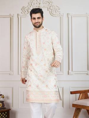 cream floral workkurta 2