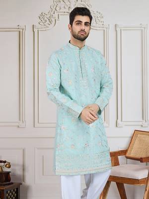 Green steel floral workkurta 3