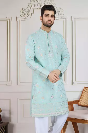 Green steel floral workkurta