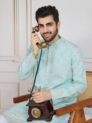Green steel floral workkurta 4