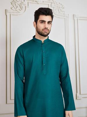 Firozi solid cotton textured kurta 4