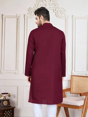 Maroon cotton solid textured kurta 5