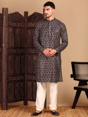 Black chicgeometric patternchikankari kurta with sequin 1