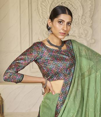 Green digital foil printed style chiffon saree 2