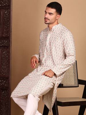 Light pink chicabstractchikankari kurta with sequin kurta 4