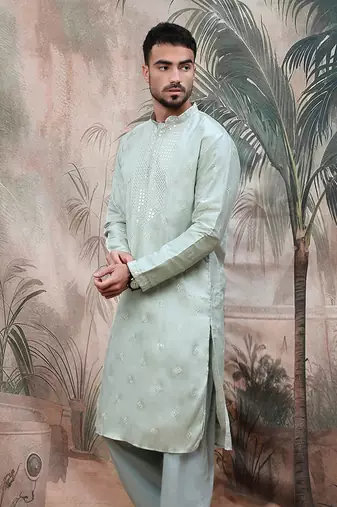 Greensequin chic pattern steelchikankari kurta
