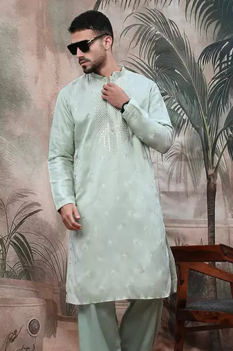 Greensequin chic pattern steelchikankari kurta