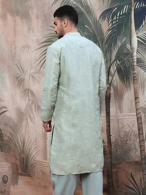Greensequin chic pattern steelchikankari kurta 5