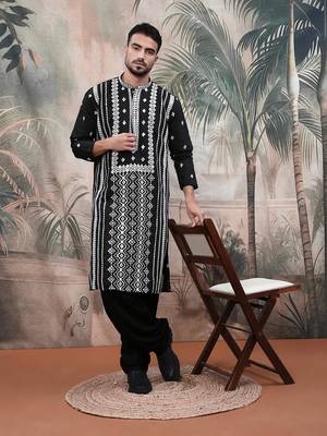 Black sequin chic pattern chikankari kurta 1