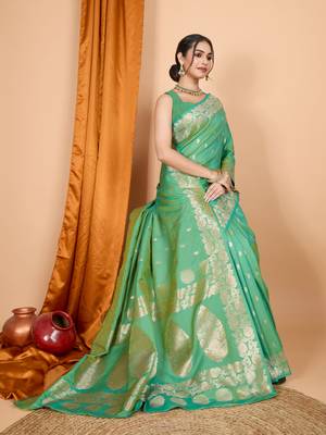 Green woven zari faux banarasi silk blend saree 5