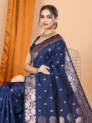 Navy blue woven zari faux banarasi silk blend saree 3