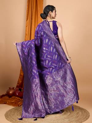 Woven double zari lavender soft silk blend partywear saree 2