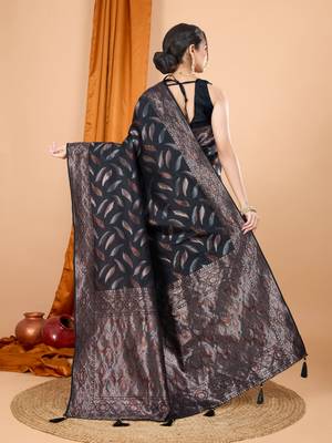Woven double zari black soft silk blend partywear saree 2
