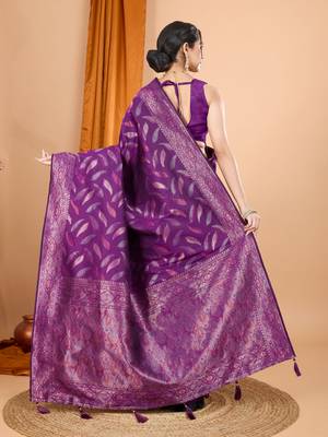Woven double zari purple soft silk blend partywear saree 2