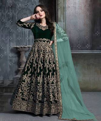 Green velvet resham embroidered anarkali suit 1