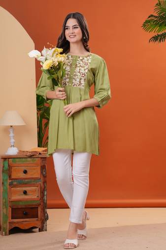 Women rayon fabric green color round neck above knee length 3/4 sleeves short kurti