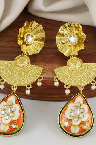 Gold finish dangle drop earrings