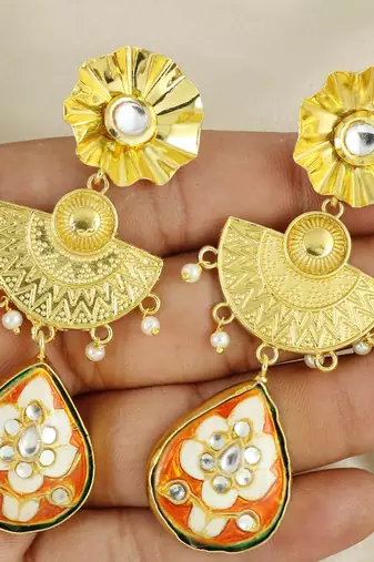 Gold finish dangle drop earrings