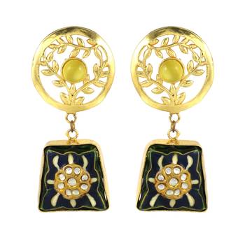 Gold finish yellow onyx earrings 2
