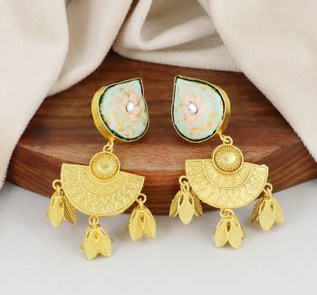 Gold finish teardrop earrings 1